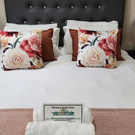 Garden Corner Guesthouse Beaufort West Εξωτερικό φωτογραφία