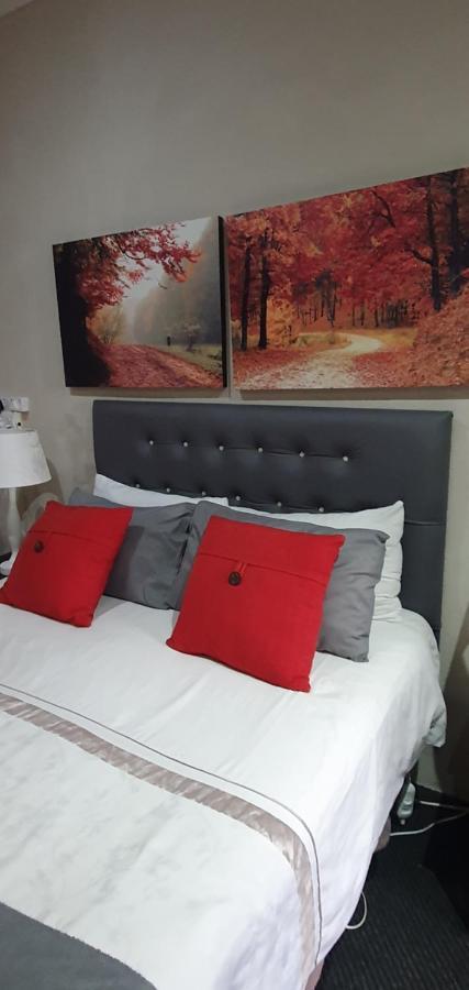 Garden Corner Guesthouse Beaufort West Εξωτερικό φωτογραφία
