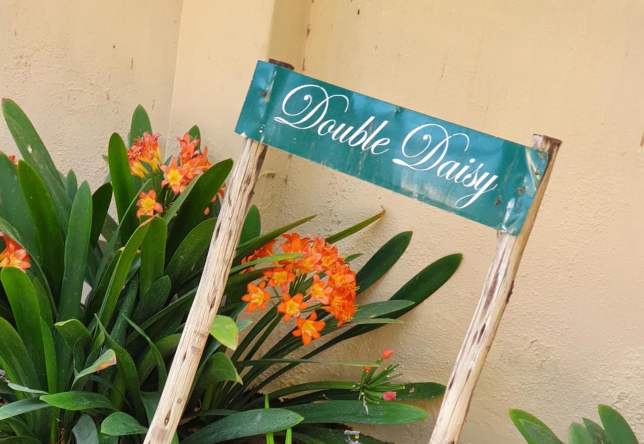 Garden Corner Guesthouse Beaufort West Εξωτερικό φωτογραφία
